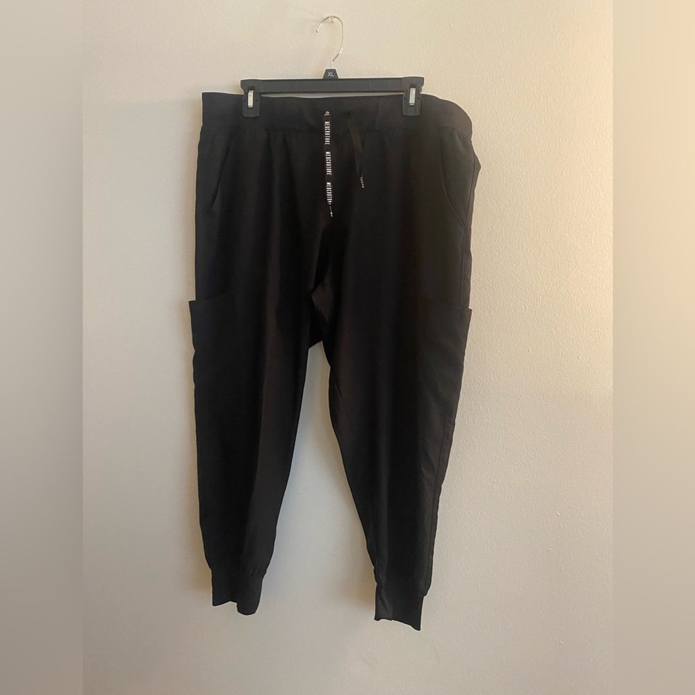 Med Couture Insight Jogger